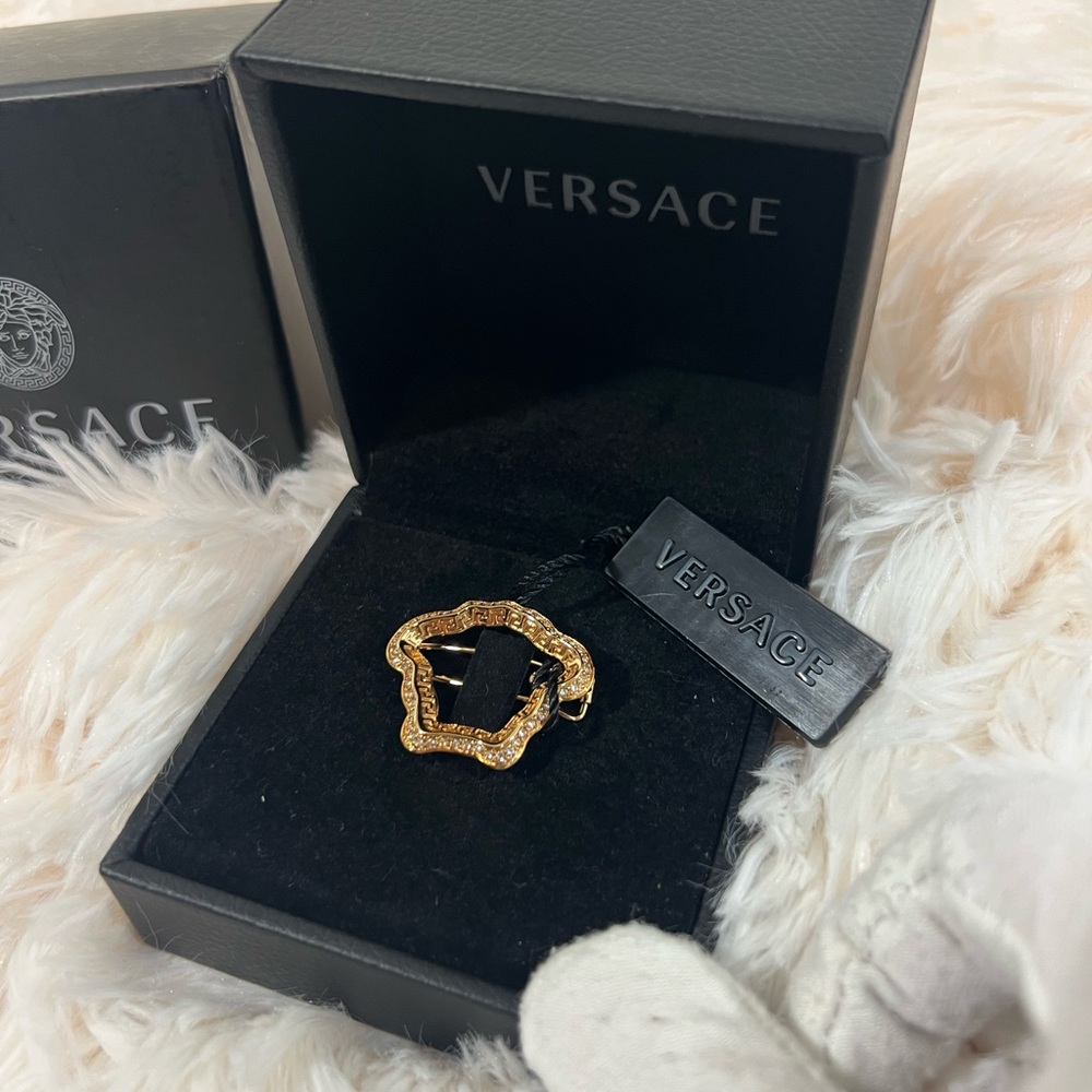 Versace Medusa Shape Embellished Hair Pin - Picture 3 of 5